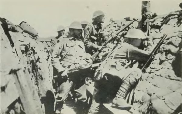 Lewis Machine Gun Squad Observing with Periscope at
Hill 60