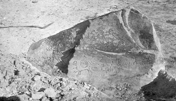 PL. XCIII—
BOWLDER WITH PICTOGRAPHS NEAR WOOD'S RANCH