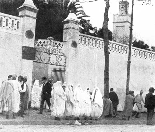 ON FRIDAYS THE WOMEN VISIT THE CEMETERY.