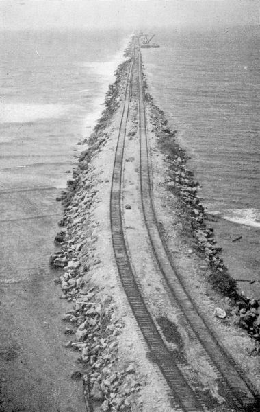 TORO POINT BREAKWATER